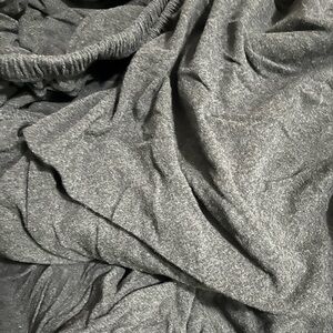 Pact organic cotton queen fitted sheet LIKE NEW charcoal